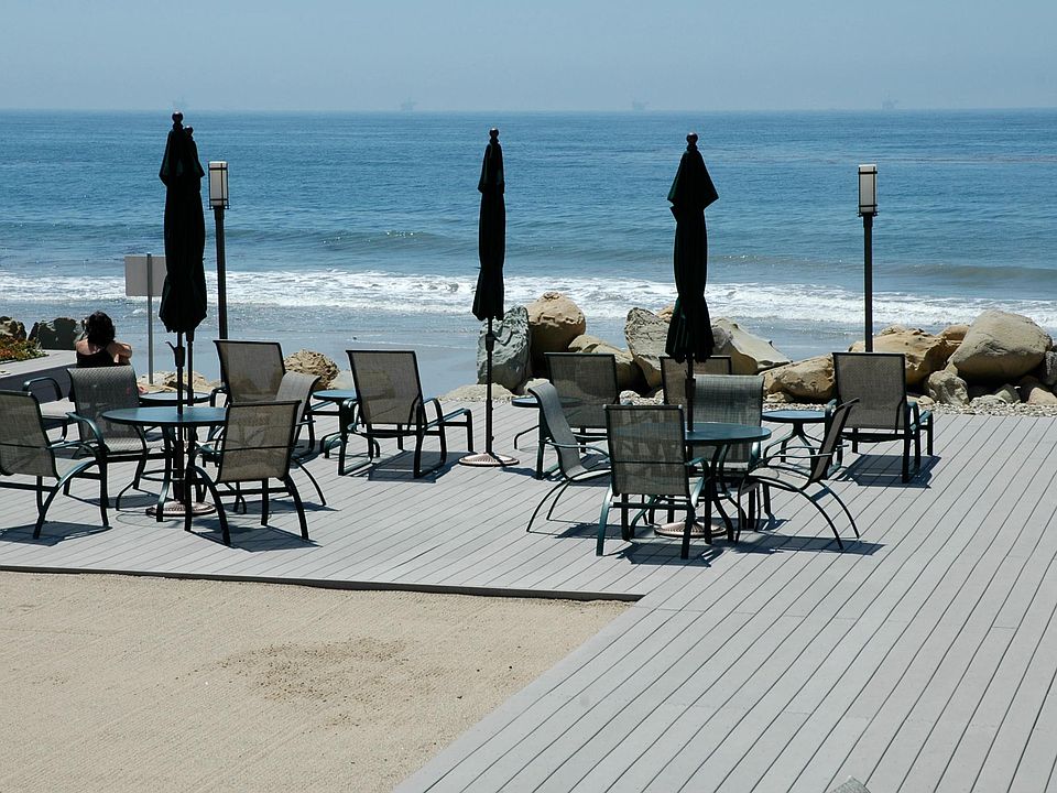 ocean feont deck