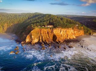 88482 Agate Ln, Bandon, OR 97411