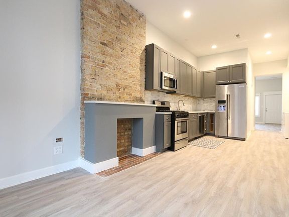 3rd image of 915 S Bell Ave #1