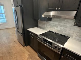 530 E Park Ave #D, Savannah, GA 31401