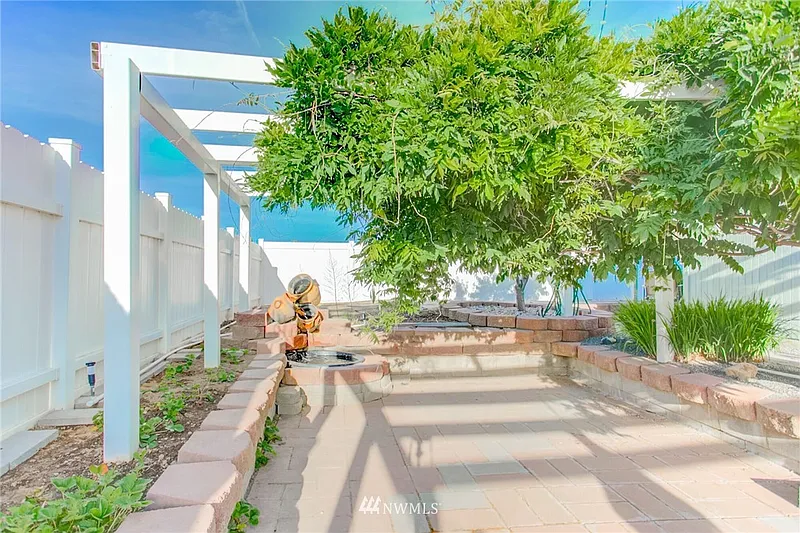 Thumbnail 18