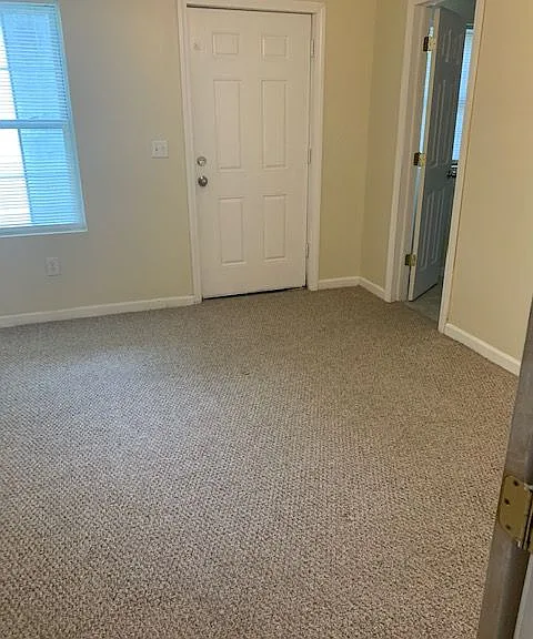 1 Woods Dr — Photo 12