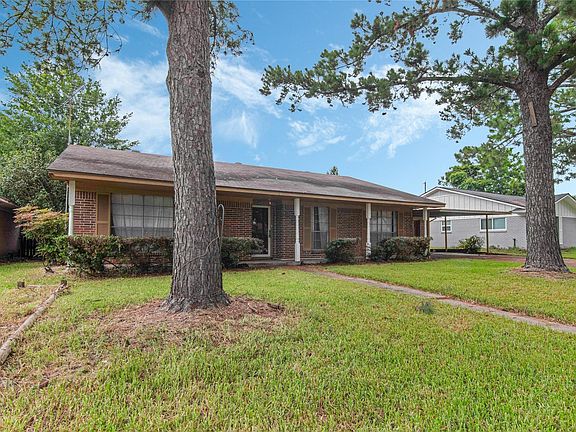 704 Maplewood St, Baytown, TX 77520 | MLS #38006059 | Zillow