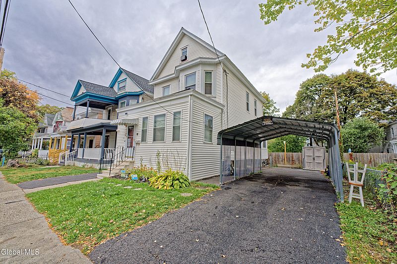 3rd image of 1A Providence Place