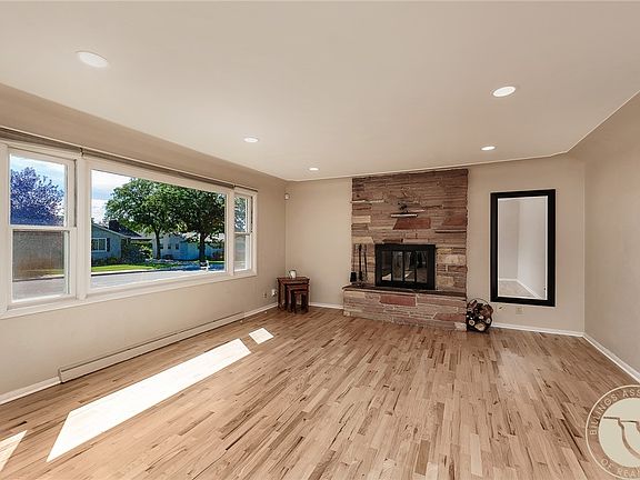 5th image of 2618 Beth Dr
