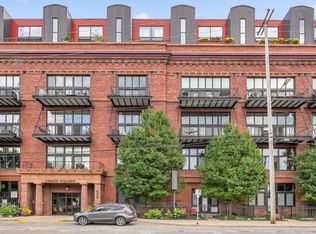 600 Broadway Ave NW #221, Grand Rapids, MI 49504