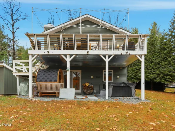 108 Bugle Ct, Lackawaxen, PA 18435