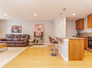 16 Miner St #306, Boston, MA 02215