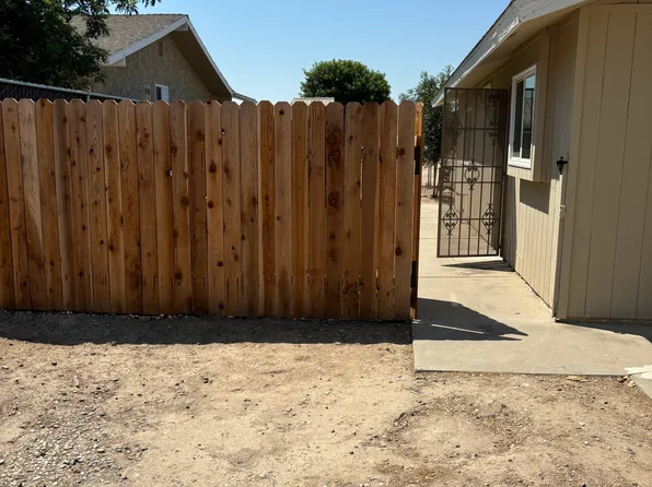 35384 John Albert Dr, Madera, CA 93636