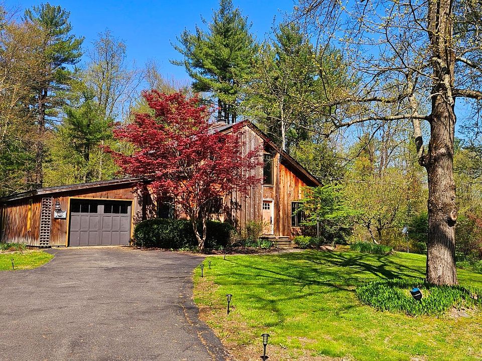 215 Pine Rd, Hudson, NY 12534 Zillow