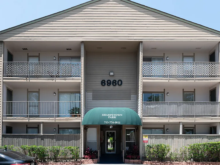 Sharpstown Park — Photo 1