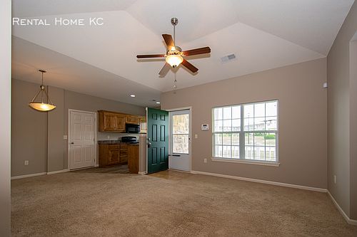 3rd image of 2110 N 114th St