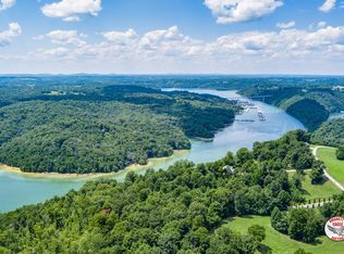 18 Amonett Cir, Byrdstown, TN 38549