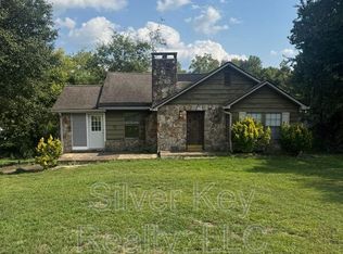 900 S Jackson St, Athens, TN 37303