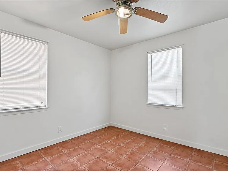 1424 Phillips St #1424 — Photo 9