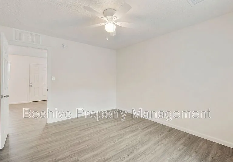 1324 E Taylor St #4 — Photo 9