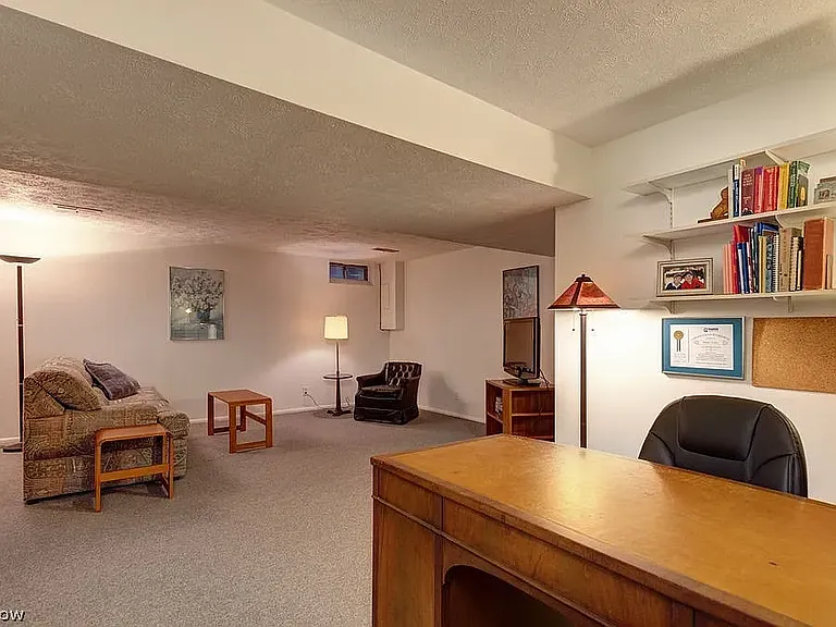 4458 Habersham Ln N #223 — Photo 24