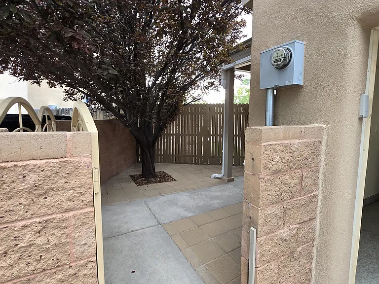 4332 Camino Lila — Photo 6