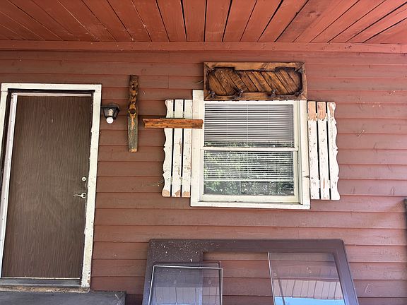 3rd image of 1132 1/2 Longstaff St
