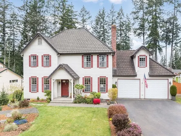 141 E Fairway Dr, Allyn, WA 98524