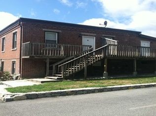 1109 Charles St APT 6, North Providence, RI 02904