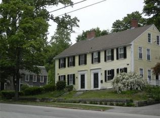 17 Lincoln St, Hingham, MA 02043