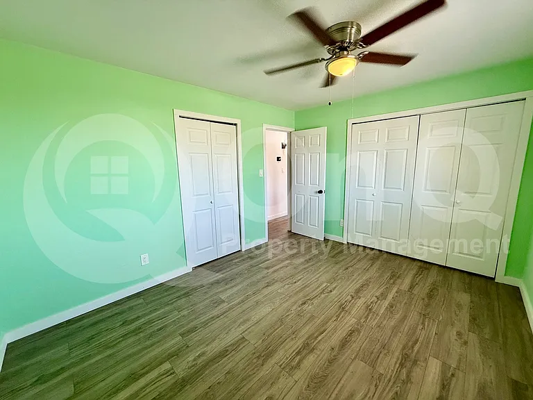 9441 N 15th Pl — Photo 16
