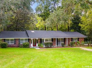 902 NW 94th St, Gainesville, FL 32606