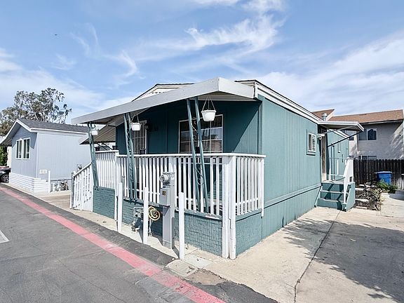 3rd image of 255 E Bradley Ave Space 55