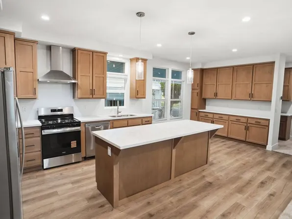 21217 Jimpson Way, Canyon Country, CA 91351