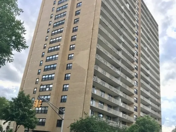 285 Aycrigg Ave #7I, Passaic City, NJ 07055