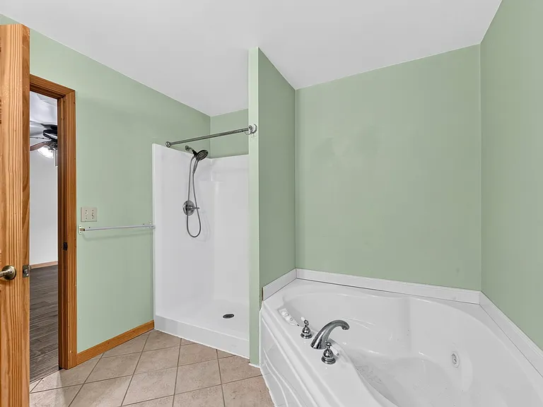 6 Hadley Ln — Photo 36
