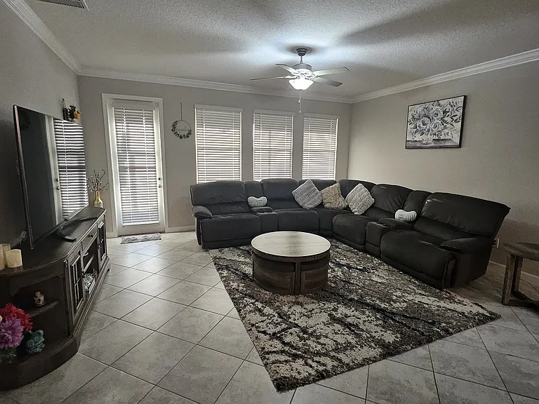 25057 Lambrusco Loop — Photo 6