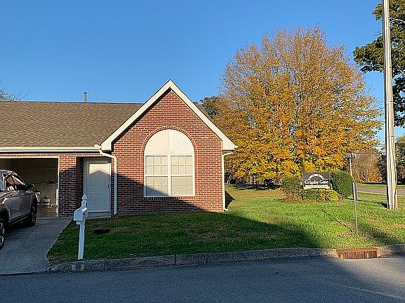 2nd image of 4904 Grigsby Gate Way