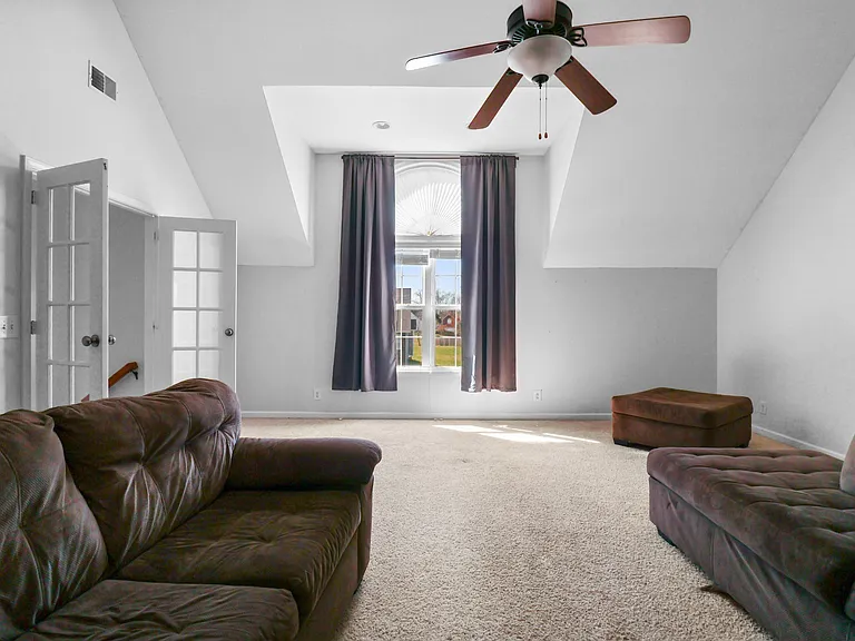 1213 Channelview Dr — Photo 32