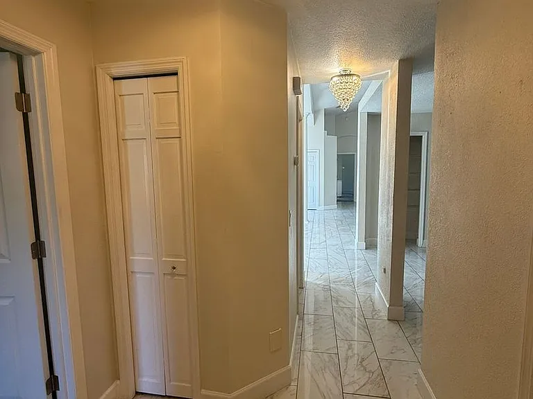 412 Soft Shadow Ln — Photo 7