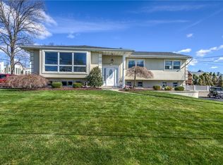 189 Kensington Oval, New Rochelle, NY 10805