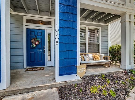 3rd image of 10708 Traymore Dr