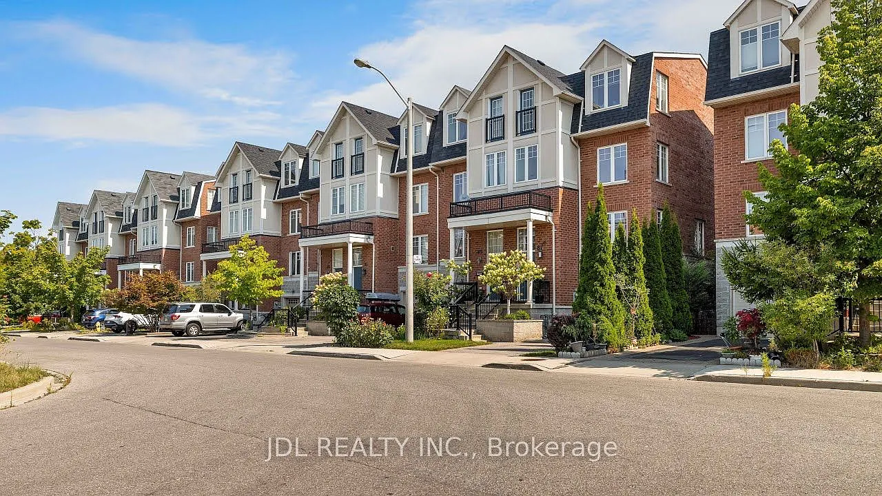 4 bed, $3,680 — Photo 2