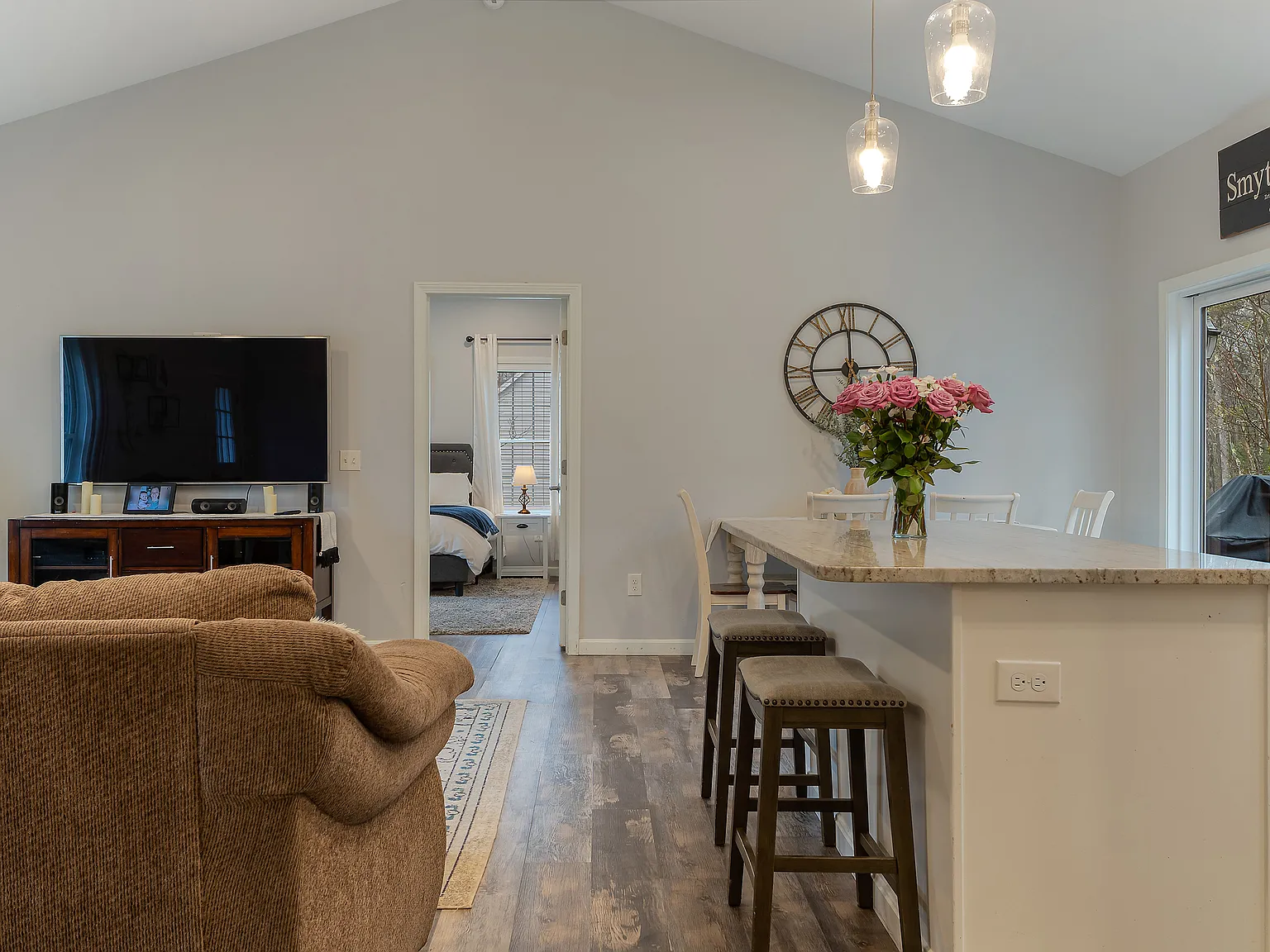 3 bed, 2.5 bath, 1536 sqft, $2,800 — Photo 4