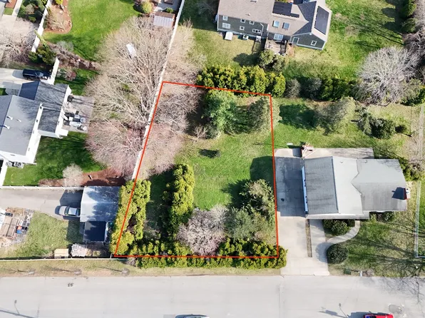 Mount Vernon St, New Bedford, MA 02740