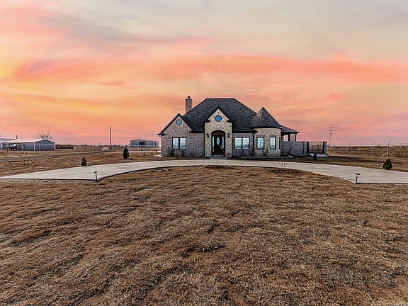 2nd image of 5812 E County Road 6400 Rd