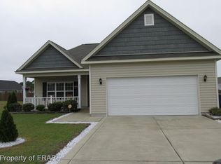 141 Sandstone Dr, Raeford, NC 28376