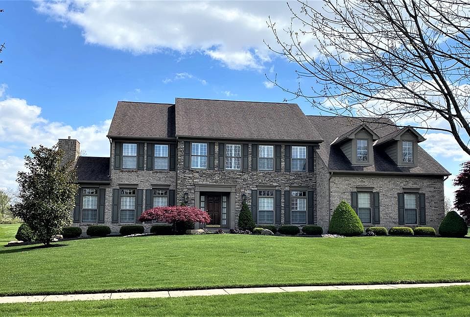 1st image of 8325 Cherry Laurel Dr