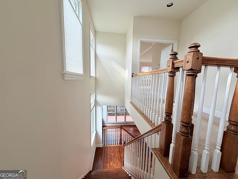 1221 Creekside Pl SE — Photo 24