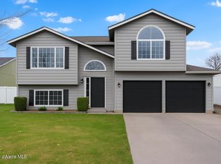 1937 W Hampson Ave, Coeur D Alene, ID 83815