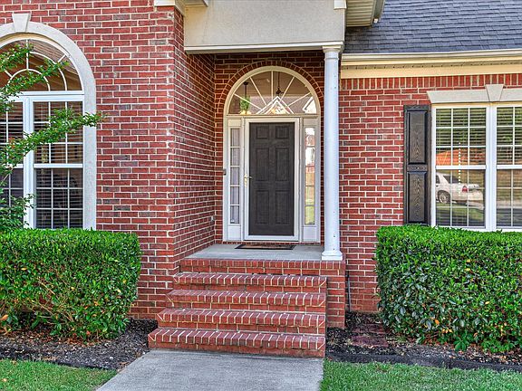 4th image of 4895 Somerset Drive