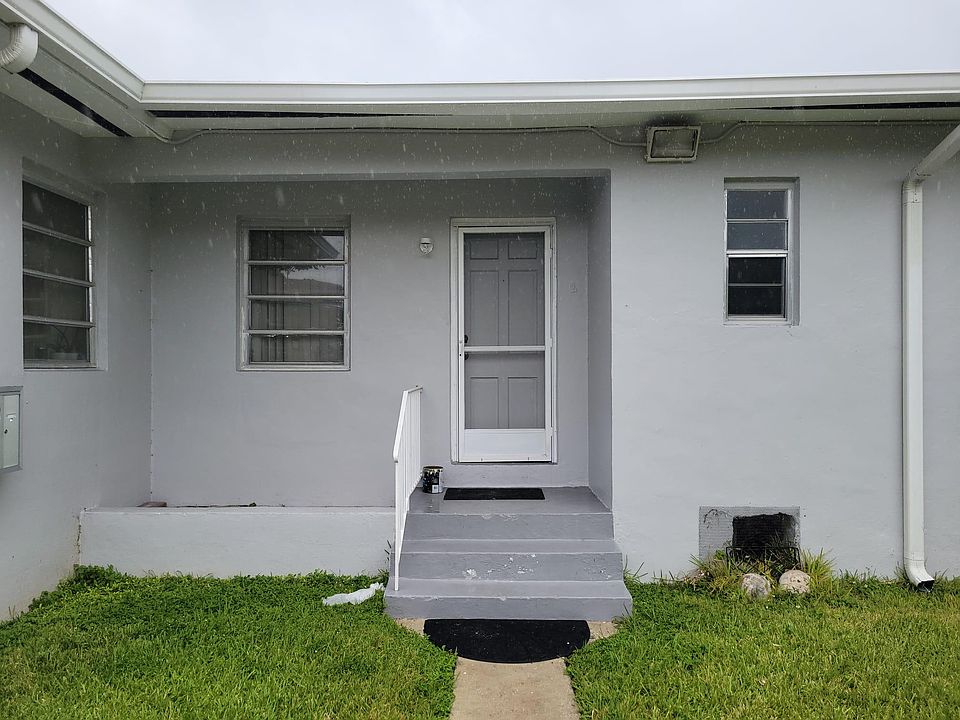 1st image of 2175 Bay Dr