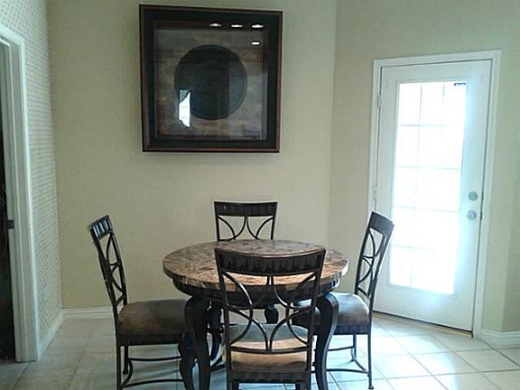 3rd image of 3110 Fair Oak Dr