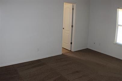 5th image of 1000 Diana Dr